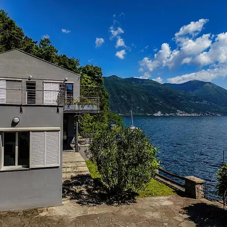 Villa Irene By Quokka 360 - Exclusive Lakefront Retreat On *