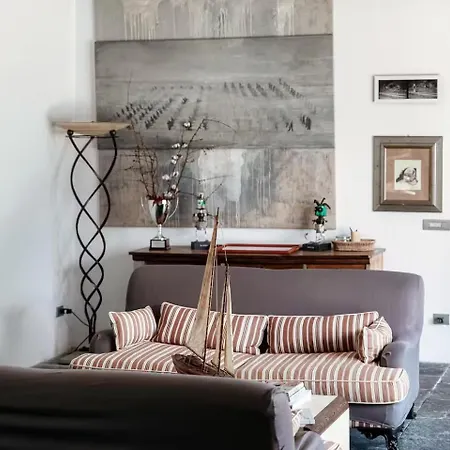 Irene By Quokka 360 - Exclusive Lakefront Retreat On * Brienno