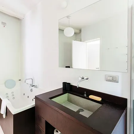 Irene By Quokka 360 - Exclusive Lakefront Retreat On Villa Brienno