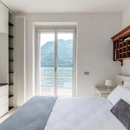 Irene By Quokka 360 - Exclusive Lakefront Retreat On Villa