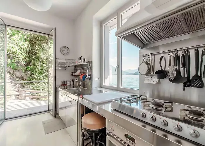 Irene By Quokka 360 - Exclusive Lakefront Retreat On