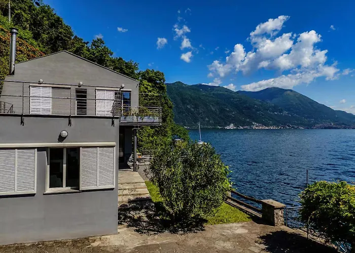 Βίλα Irene By Quokka 360 - Exclusive Lakefront Retreat On *